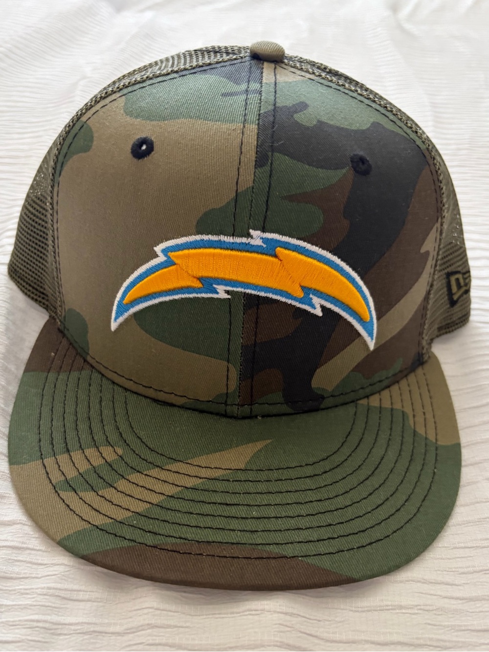 New Era Los Angeles Chargers Camo Trucker Hat with Yellow Bolt